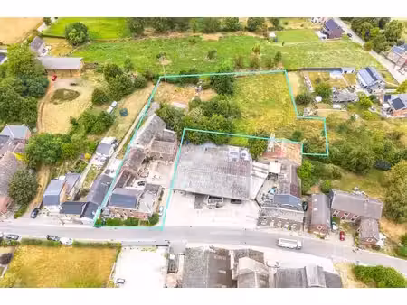 bien immobilier avec double maison  atelier et prairie