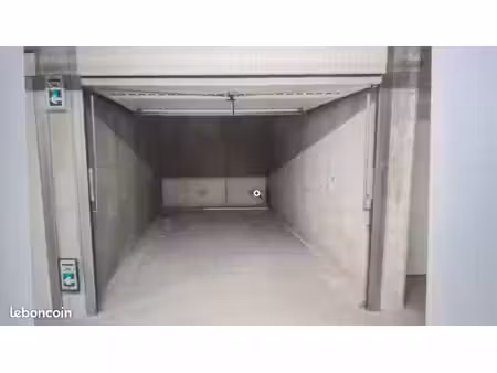 garage à louer à toulon 83100