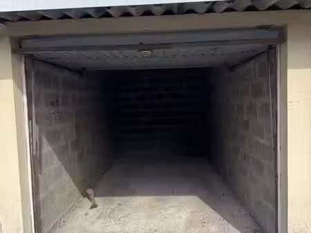 box de garage / stockage