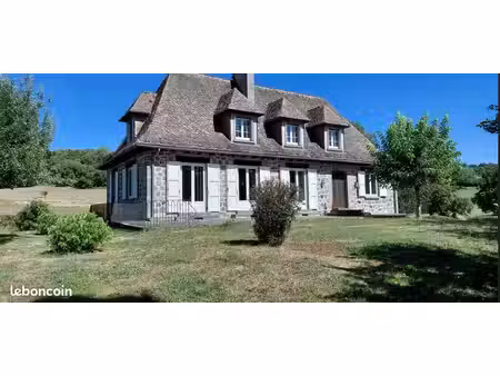 maison en pierre 190m²