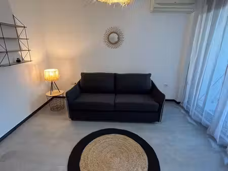 studio meublé 25m² avec terrasse • proche de la fac