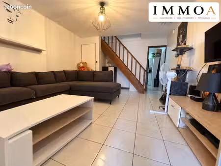 maison 3 pièces 100 m²