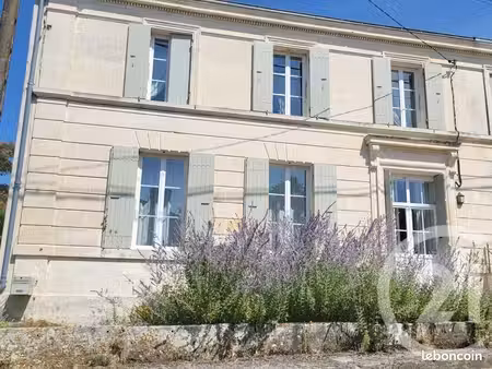 maison 5 pièces 164 m²