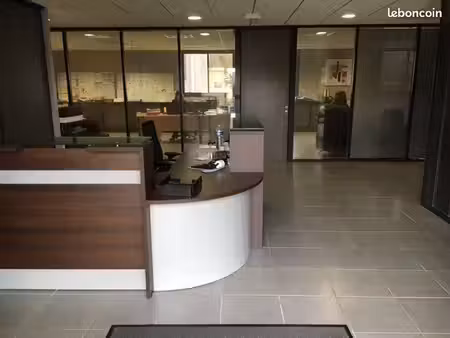 local commercial 532 m² boulazac isle manoire