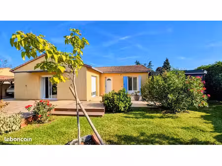 maison de plain-pied - 6 pièces - 147 m2