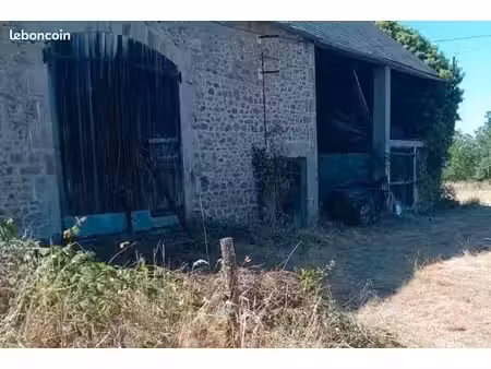 maison + corps de ferme + mobilhome + forge creuse