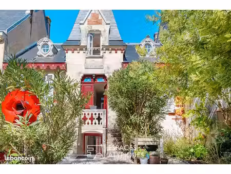 maison 7 pièces 135 m²