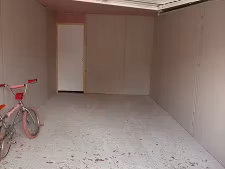 garage à louer sur saint-laurent d’aigouze