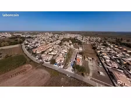 terrain 318 m² aigues mortes