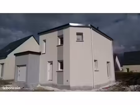 maison 90 m² plounevez lochrist