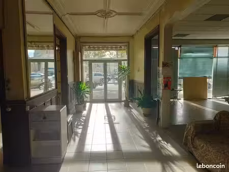 maison 290 m² seissan