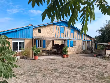 maisons anciennes en pierres