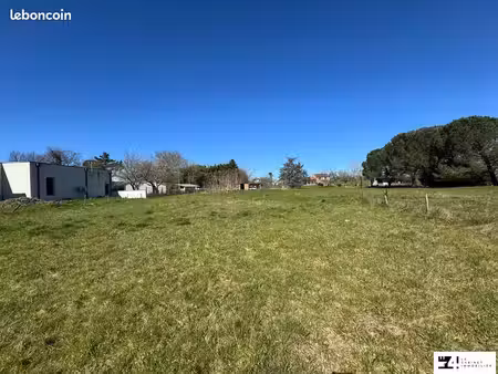 terrain 1830 m² saintjulien sur garonne