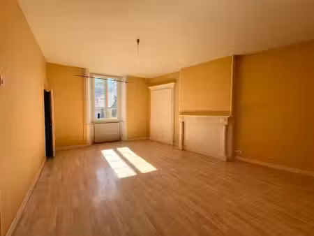location appartement 3 pièces 71.59 m² à saint-yrieix-la-perche (87500)  510 €