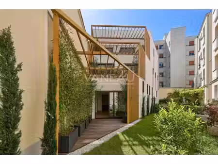 maison de ville à vendre dans le quartier croulebarbe
