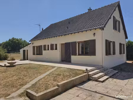maison 6 pièces 158 m²