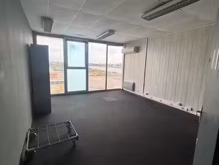 bureau à louer 35m2