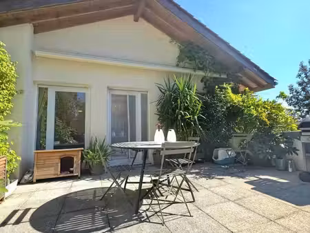 appartement 4 pièces 82 m²