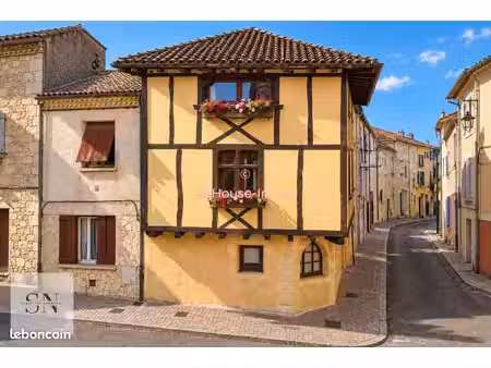 immeuble 3 pièces 101 m²