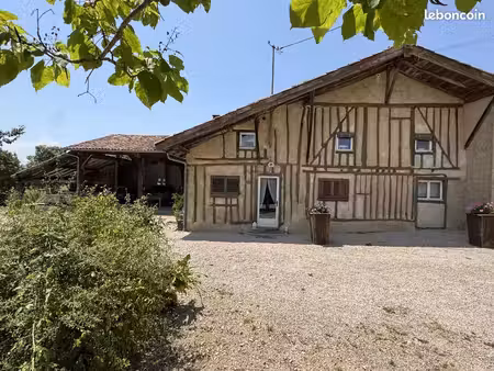 propriété 11 pièces 303 m²