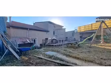 immeuble 7 pièces 171 m²