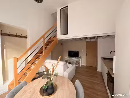exclusif - studio mezzanine rénové – hyper-centre st-amand
