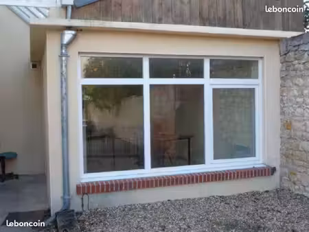 local commercial de 30m2 plus parking