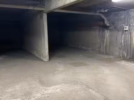 garage / box individuel en sous-sol sécurisé – le sart