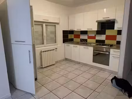 à louer maison mitoyenne t4 à st philbert du peuple 49160
