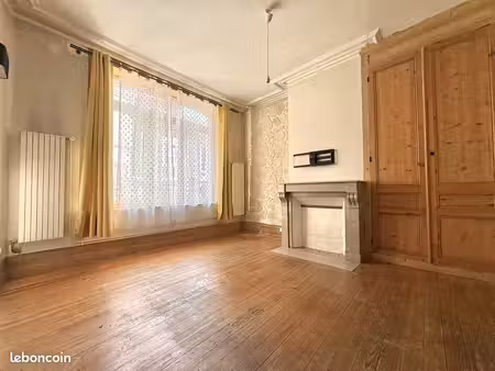 maison 6 pièces 157 m²