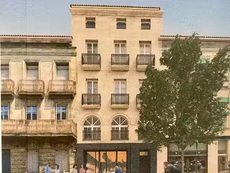 local commercial 124 m² bordeaux