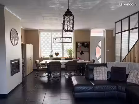 maison 4 pièces 134 m²