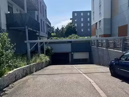 garage fermé 16 3 m² – strasbourg poteries / tram – 67200
