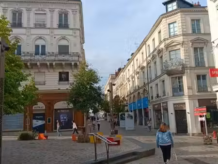 local commercial 27 m²
