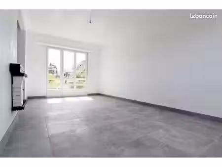 maison rénovée 80m2 + terrasse + garage + cave :