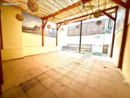 local commercial 115 m² mulhouse