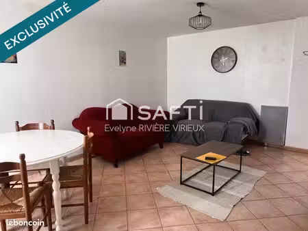 maison 6 pièces 200 m²