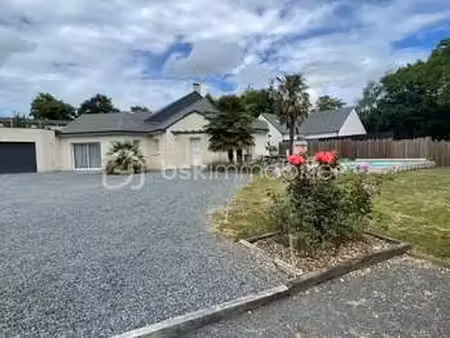 vente maison piscine aux hauts d'anjou (49330) : à vendre piscine / 146m² les hauts d'anjo