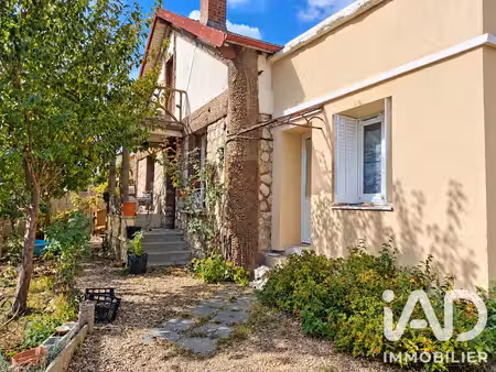maison à pannes (45700)