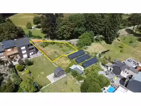 belle parcelle de terrain plat d’environ 632 m²