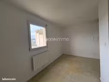 studio 1 pièce 21 m²