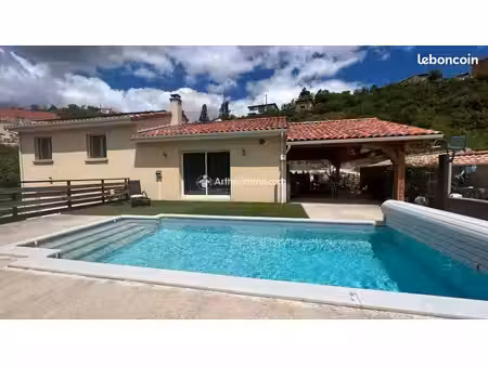 villa 5 pièces 98 m²