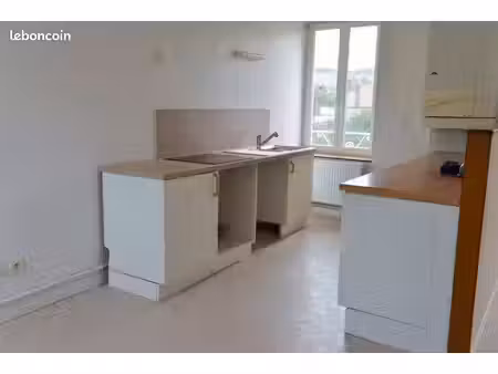 appartement f4 mouzon