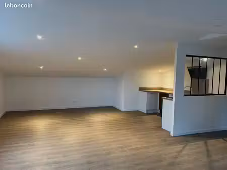location grand appartement t2