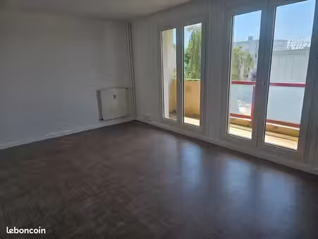 appartement t3 confortable à louer à falaise 14700