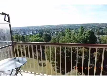 location meublée appartement 1 pièce 23 m² à montrichard (41400)  500 €