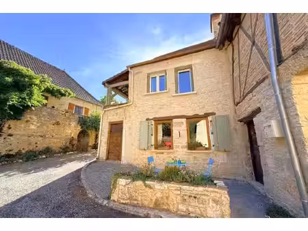 maison en pierre à vendre  à 20 minutes de gourdon
