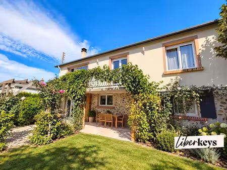 maison familiale prête à vivre de 120m2- centre de l'aigle - 4 chambres - terrain de 625m2