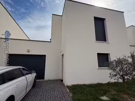 maison individuelle meublée 111 m² avec jardin - fleurey-sur-ouche