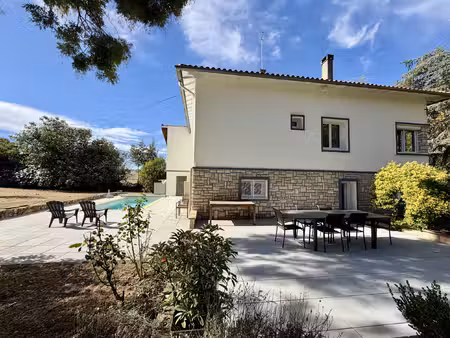 maison années 60 entièrement rénovée.